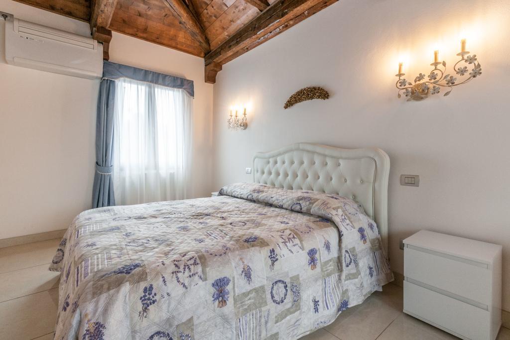 Palazzo Della Torre * Venedig